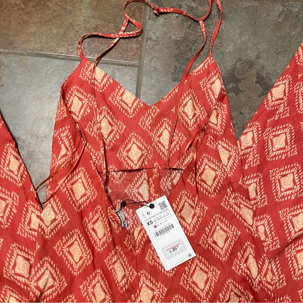 Zara Red and Cream Jumpsuit - Picture 2 of 3